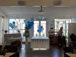 Ballonkombi Blå-Lyseblå-Hvid