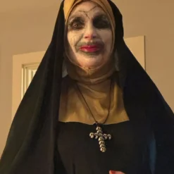 Besat Nonne Kostume