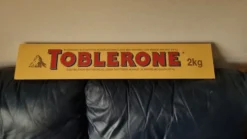 Gigantisk Chokolade Toblerone