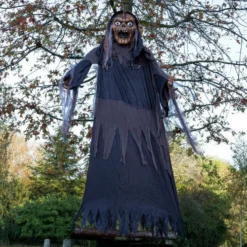 Gigantisk Hængende Zombie Heks Prop