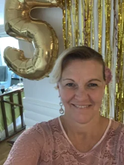 Glitterdraperi Guld
