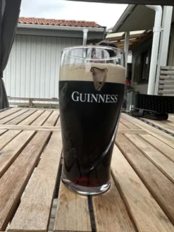 Guinness Relief Ølglas