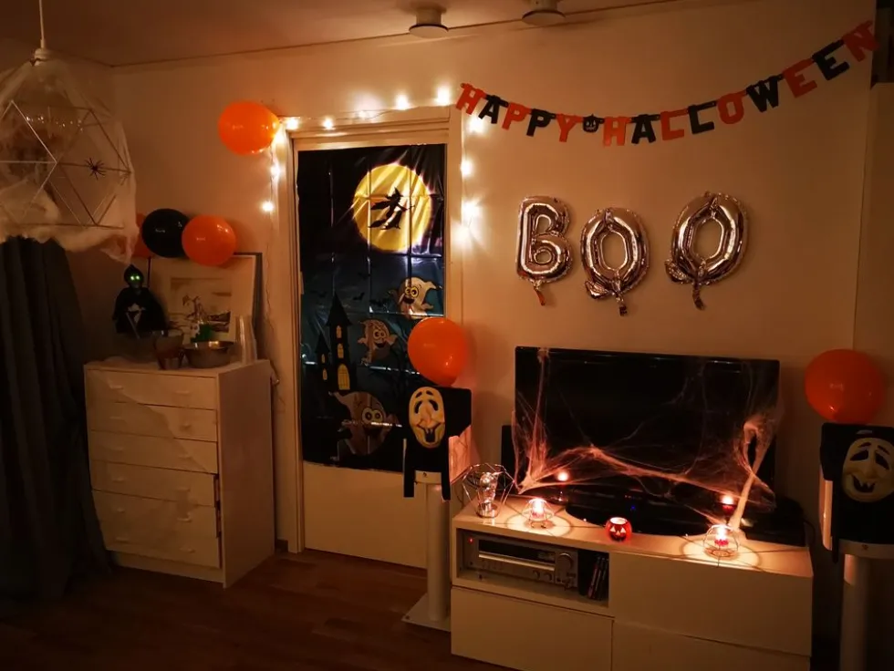 Halloween Partykit