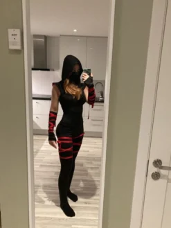 Kvindelig Ninja Kostume Deluxe