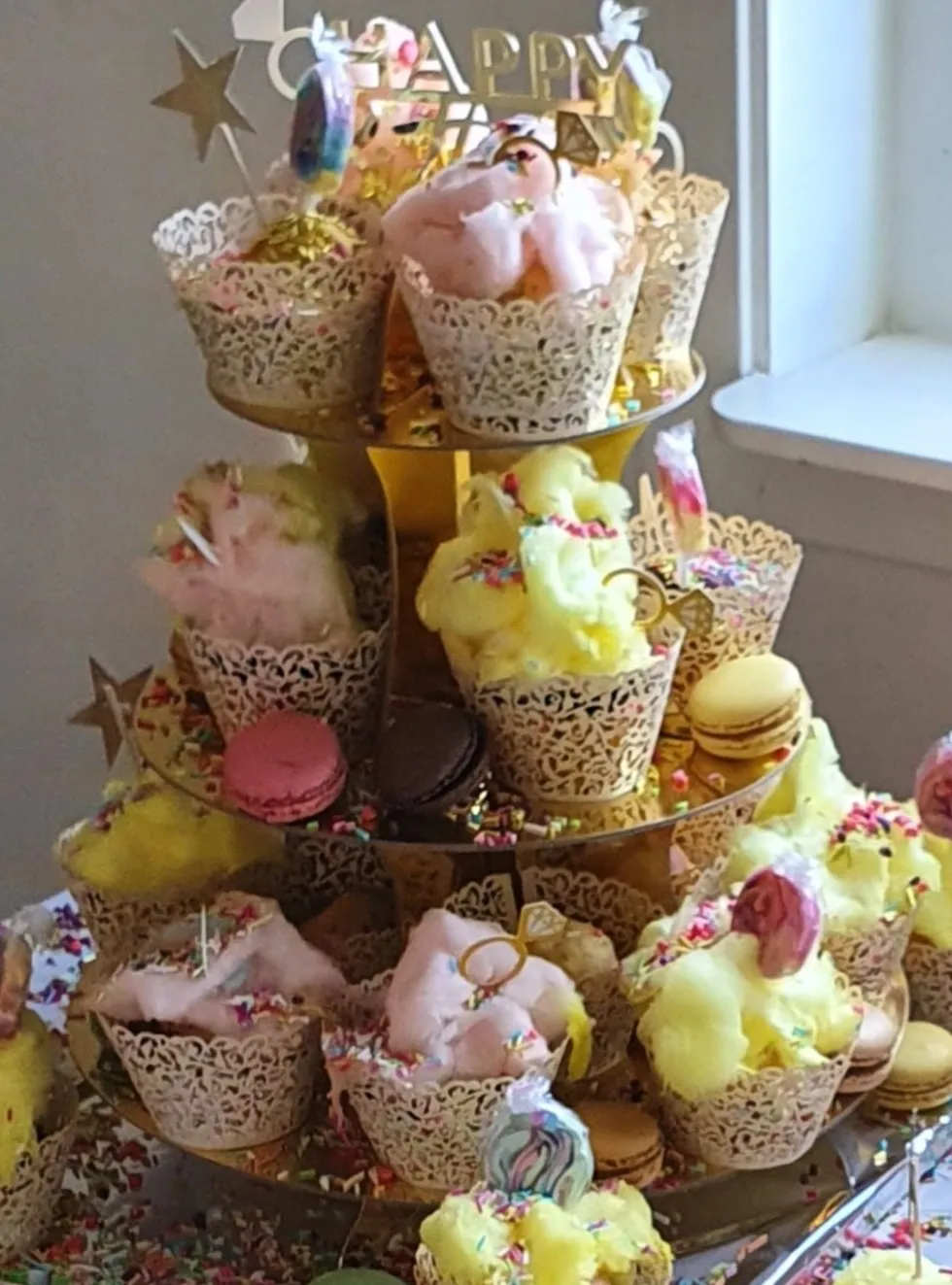 Muffinstativ Guld Metallic