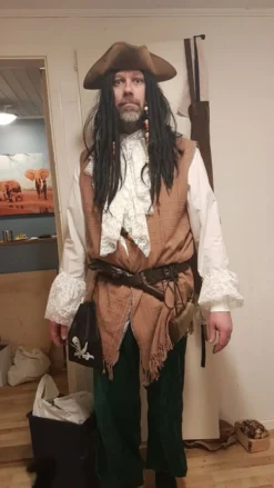 Piratparyk Sort