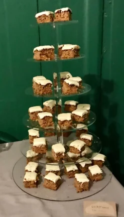 Stort Cupcakestativ i Akrylplast
