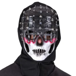 Uhyggelig maske med nitter og hætte