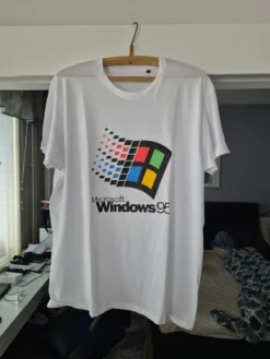 Windows 95 T-shirt